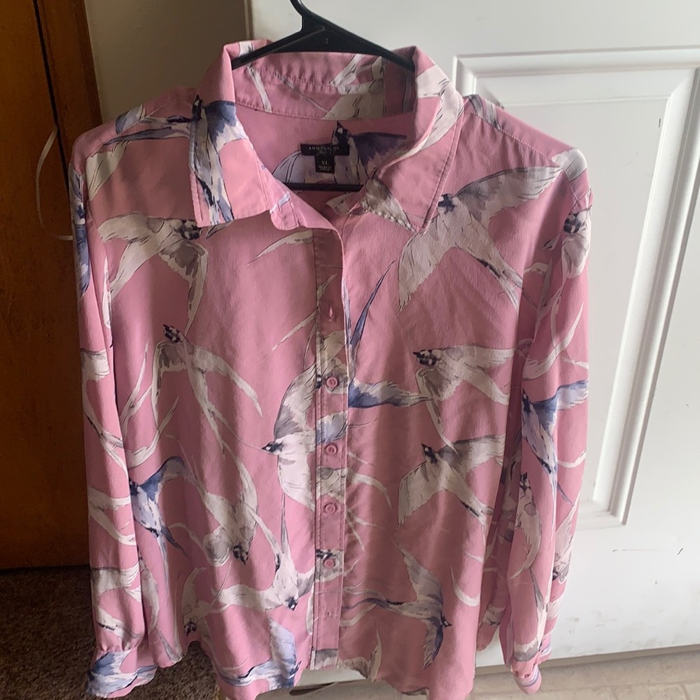 Ann Tyler button up